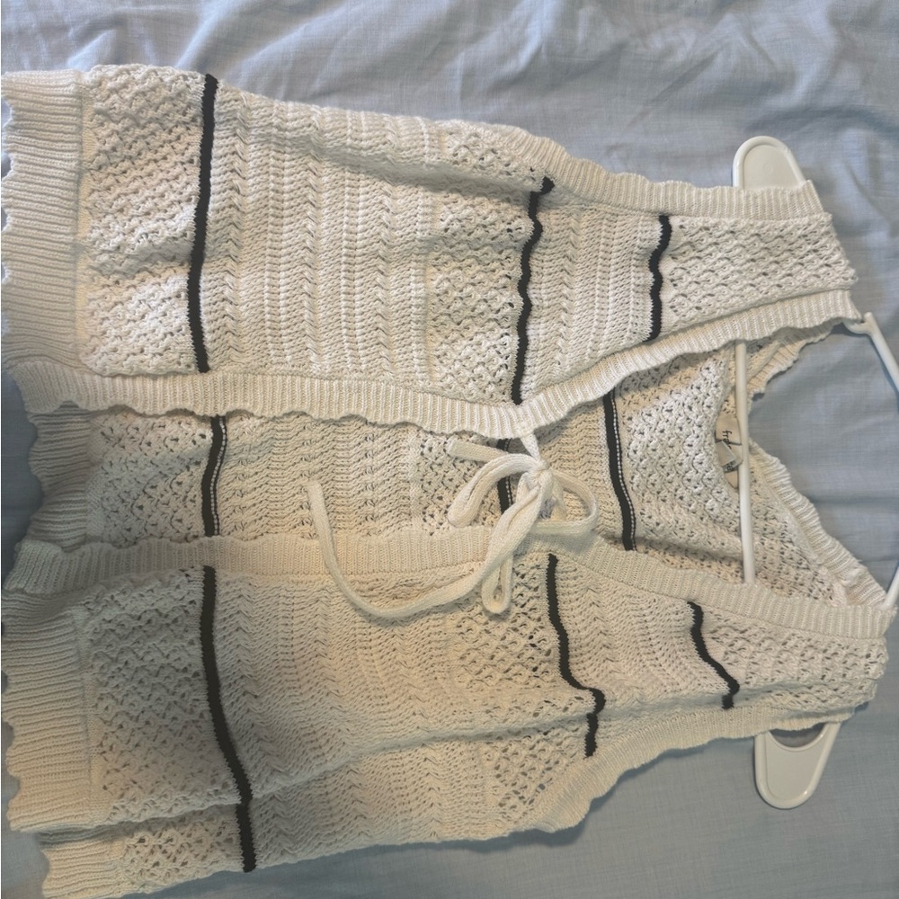 Francesca's Collections Ivory Knit Vest